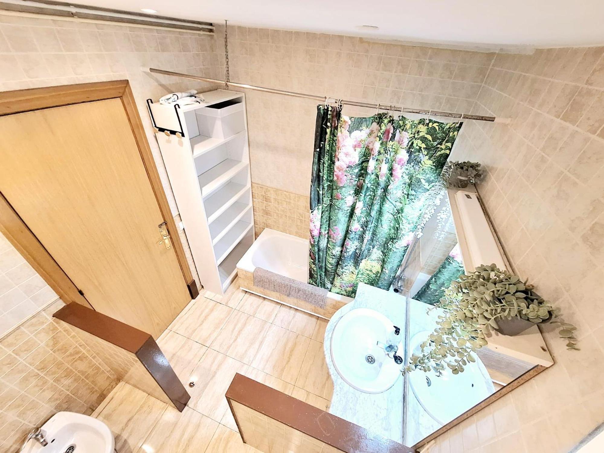 Apartamento Con Compartidas *